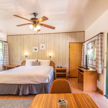 Buckeye Tree Lodge Three Rivers Bagian luar foto