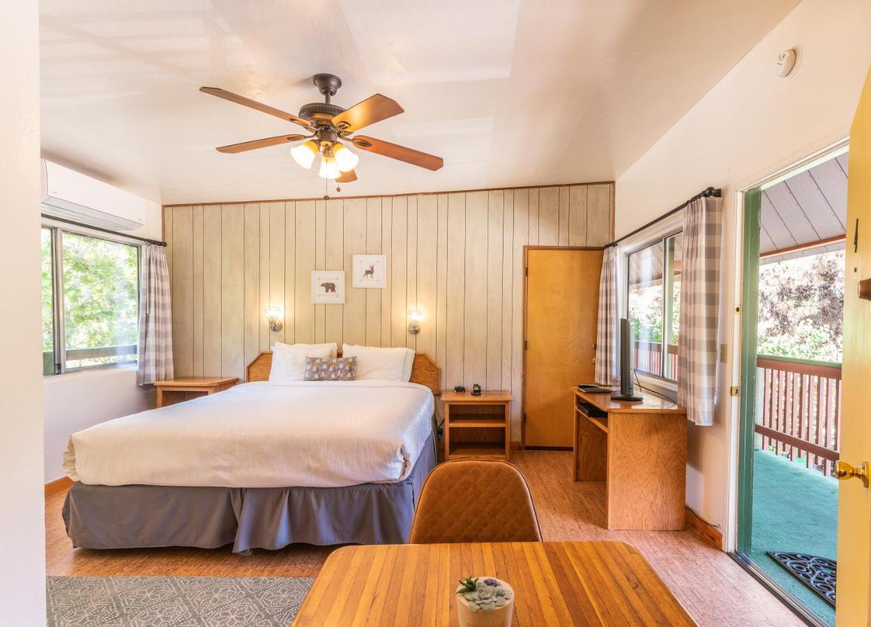 Buckeye Tree Lodge Three Rivers Bagian luar foto